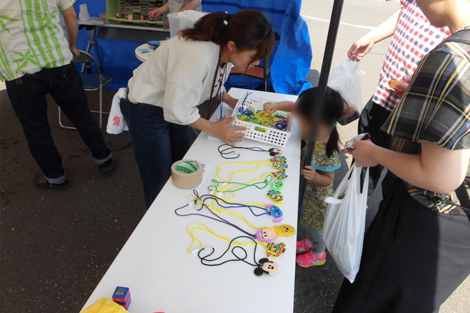 すずらん病院の中心で夏祭りを叫んだ中年